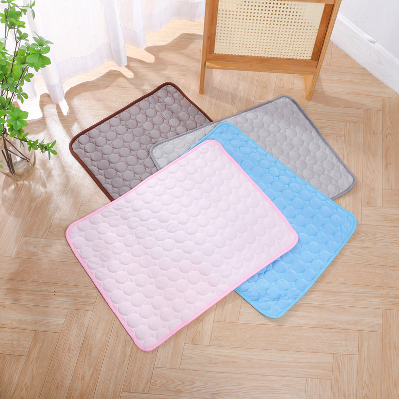 夏用アイスシルクペット冷却マット、犬猫用通気性冷却パッド、暑 - Dog Cooling Mat のレビューと価格