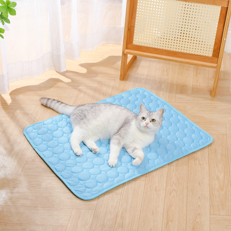 夏用アイスシルクペット冷却マット、犬猫用通気性冷却パッド、暑 - Dog Cooling Mat のレビューと価格