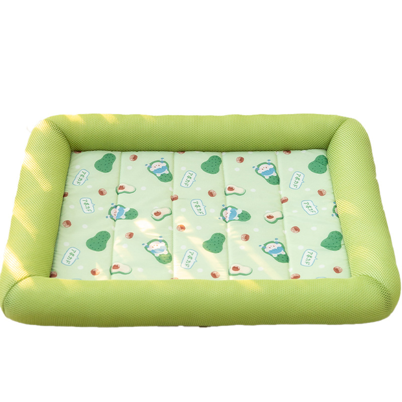 春夏用クールサンドイッチドッグベッド、小型犬・中型犬用、四季 - Dog Cooling Mat のレビューと価格